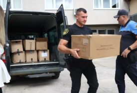 MUP Kantona Sarajevo dodijelio taktičke uniforme policijskim službenicima MUP-a BPK Goražde