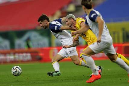 UŽIVO / Rumunija - BiH (1:3) - Počelo drugo poluvrijeme, Rumuni napravili dvije promjene