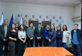 Devet mladih ljudi dobilo stalni posao u administraciji MUP-a Kantona Sarajevo