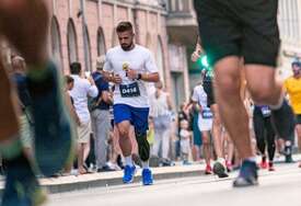 SARAJEVO RUN FEST Nastavlja se saradnja Udruženja Marathon Sarajevo i Fondacije „Stariji brat, starija sestra“