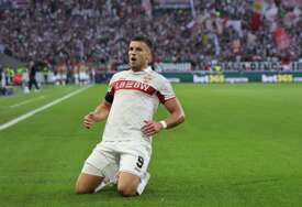 Demirović odigrao utakmicu karijere u Ligi prvaka za Stuttgart; Barcelona lako protiv Feyenoorda