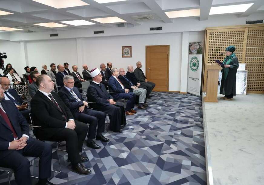 FOTO: MINA