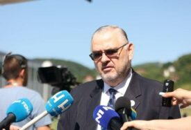 V.D. visokog predstavnika: Tehnologijom se gradi povjerenje. Demokratija počinje na biračkom mjestu, a zaštititi svaki glas znači zaštititi demokratiju