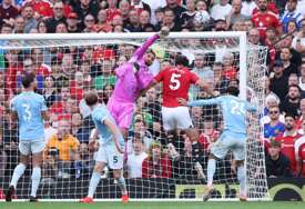 Drama u derbiju Manchestera: Haaland nanio težak udarac Unitedu uz sporne sudijske odluke