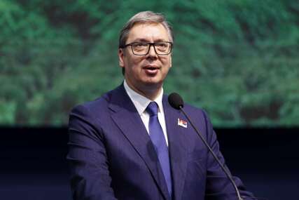 SNS jednoglasno odlučio Vučića kandidirati za premijera i nositelja izborne liste