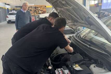 Bh. srednjoškolci na regionalnom takmičenju u Sarajevu automehaničara/autoservisera