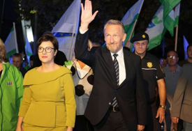 Izetbegović na skupu u Zavidovićima poručio: Ako Bećirović i Trojka sačuvaju vlast, upitno je kako ćemo sačuvati BiH