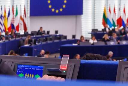 Evropski parlament zakazao raspravu o sahrani Mladića i veličanju zločinaca u Srbiji