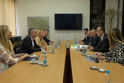 Delegacija Vlade FBiH s generalnim direktorom ACI-a Europe o unapređenju avioprometa