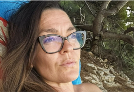 Hrvatica objavila nesvakidašnji oglas, evo šta traži za udaju: "Ljubav i hemija nisu potrebni"
