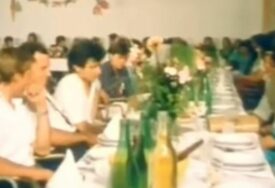 Svadbeni jelovnik Jugoslavije iz 1969. godine oduševio mreže: Al’ se nekad dobro jelo