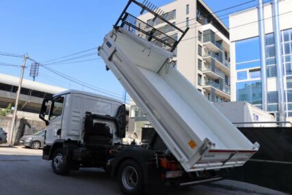 Općina Novo Sarajevo nabavila kamion kiper vrijedan 234.585 KM za potrebe civilne zaštite