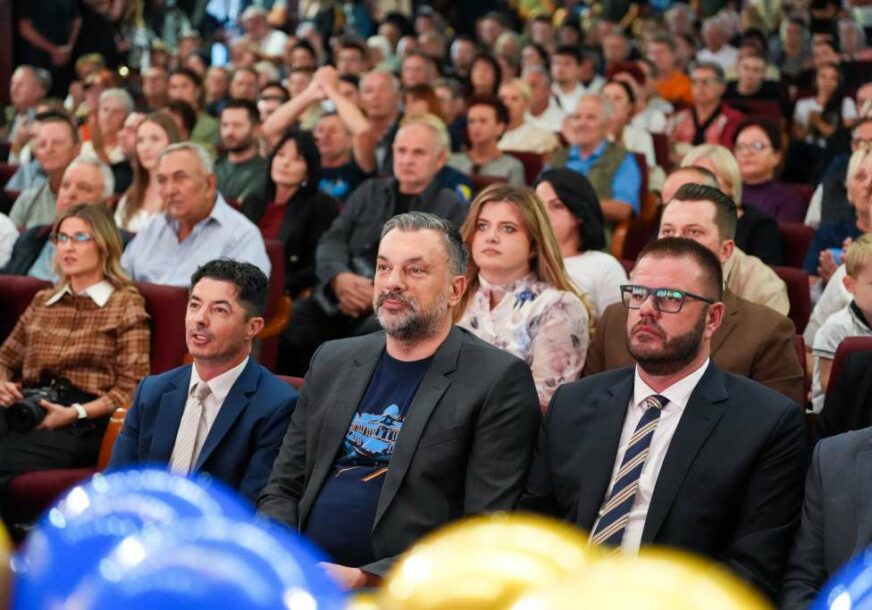 FOTO: NAROD I PRAVDA