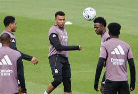 Mbappe i Vinicius odbili nositi posebne majice, u Španiji je nastala ogromna polemika