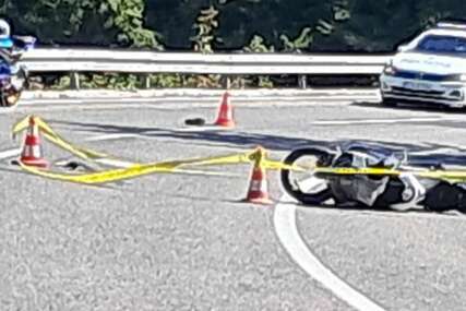 Teška nesreća na M-17 kod Bradine: Život izgubio vozač motocikla