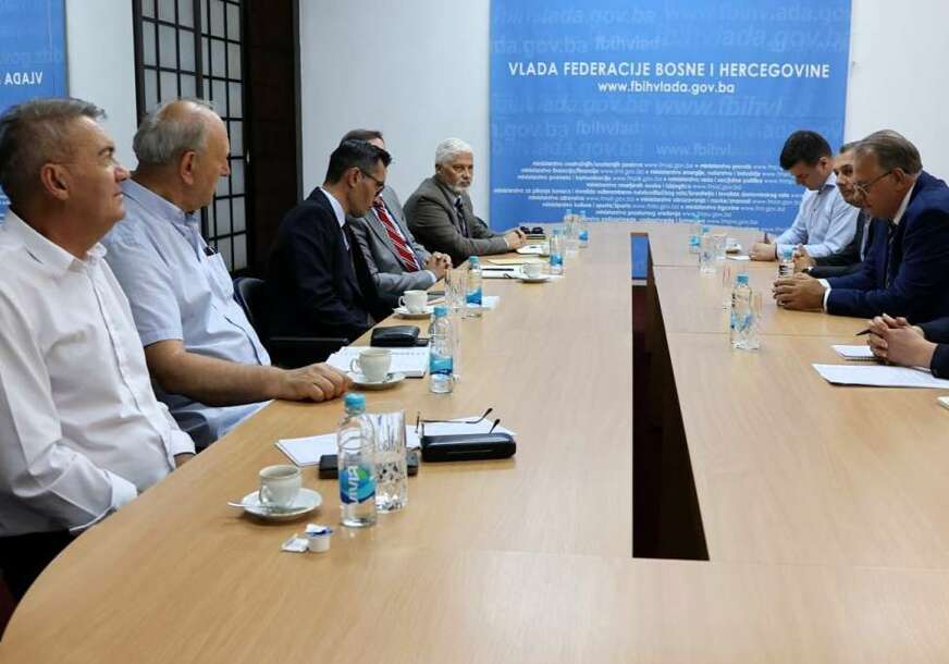FOTO: URED VLADE FBIH ZA ODNOSE S JAVNOŠĆU