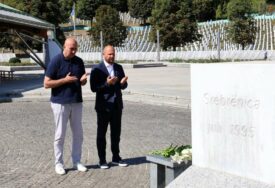 Okerić i Osmanović u Srebrenici: Kanton Sarajevo snažno podržava čuvanje istine o genocidu
