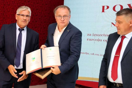 Nikšiću uručena Povelja opštine Vukosavlje