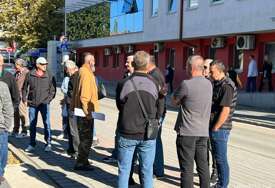 Protest ispred Gradske uprave Lukavac: Bivši radnici Koksare traže isplatu otpremnina