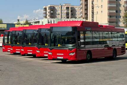 Pet novih Scania autobusa od danas u gradskom javnom saobraćaju