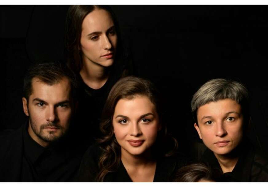 FOTO: UDRUŽENJE "STRINGS ATTACHED SINFONIETTA"