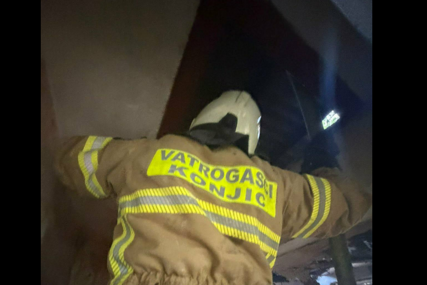 Kuća u potpunosti izgorjela u požaru kod Konjica