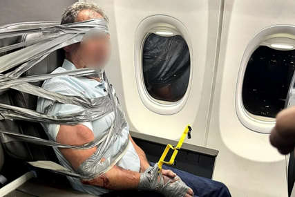 Drama na letu American Airlinesa: Muškarac izazvao incident, putnici ga savladali i zalijepili za sjedište