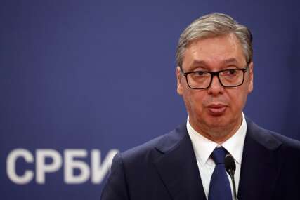 Tišina je najveći strah Vučića