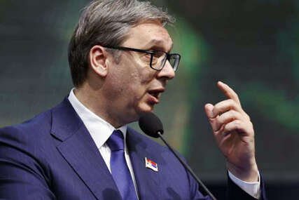Šta stoji iza Vučićeve ostavke: “Očekivan potez, želi učvrstiti vladavinu”