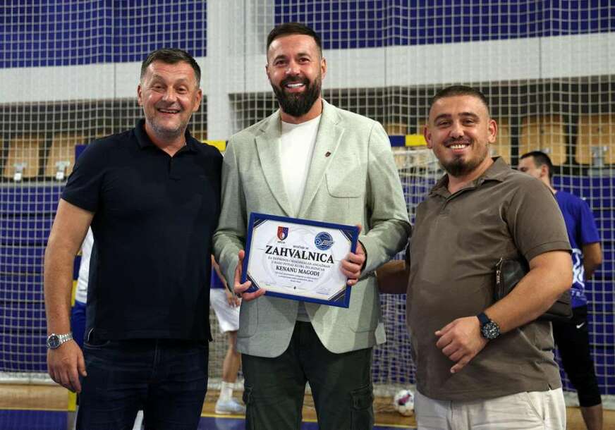 FOTO: SLUŽBA ZA PROTOKOL I ODNOSE S JAVNOŠĆU KS