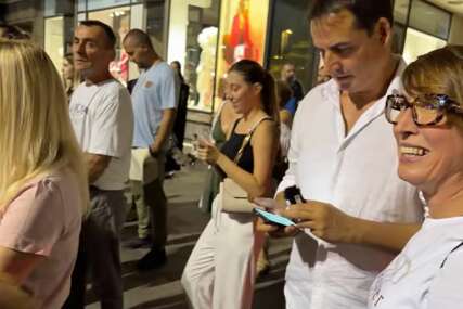 Zoran Kesić izveo hiljade ljudi na ulice Beograda
