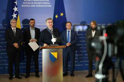 Četrnaest državnih poslanika traži preispitivanje i suspenziju sporazuma Srbije i RS