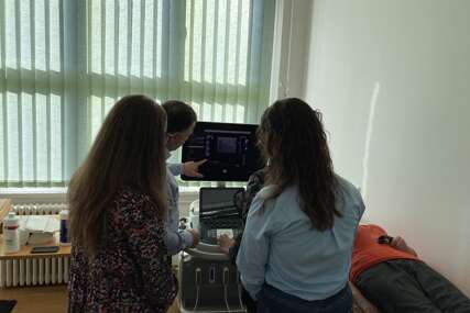Radionica i donacije BHAG-a povodom 80. godišnjice Medicinskog fakulteta: Više od 130 studenata medicine usvojilo praktične vještine ultrazvučne dijagnostike