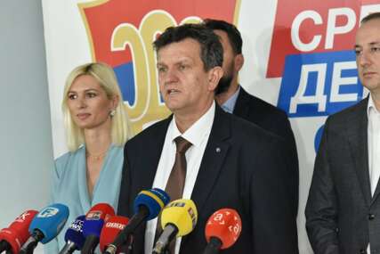 Blanuša: SDS će organizovati potpisivanje peticije protiv poskupljenja struje u RS