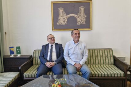 Esad Humo uz muftiju Dedovića: Podrška kandidaturi za reisu-l-ulemu