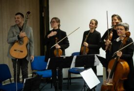 EHO BAŠTINE: Boško Jović i "SA Sinfonietta" - tradicijska muzika u novom kontekstu
