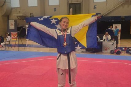 Ema Mahmutović osvojila zlatnu medalju na taekwondo turniru u Podgorici