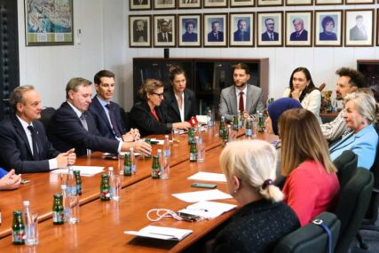 Ministrica Hota-Muminović s delegacijom švicarskog Senata o razvoju stručnog obrazovanja