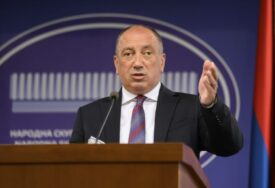 "Nećemo čekati 4 godine" Crnadak spreman da vrati mandat, traži raspuštanje NS RS i PRIJEVREMENE IZBORE