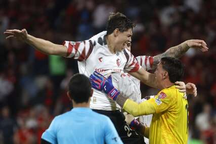 Legendarni golman s tri odbrane penala donio Estudiantesu finale Cope Libertadores