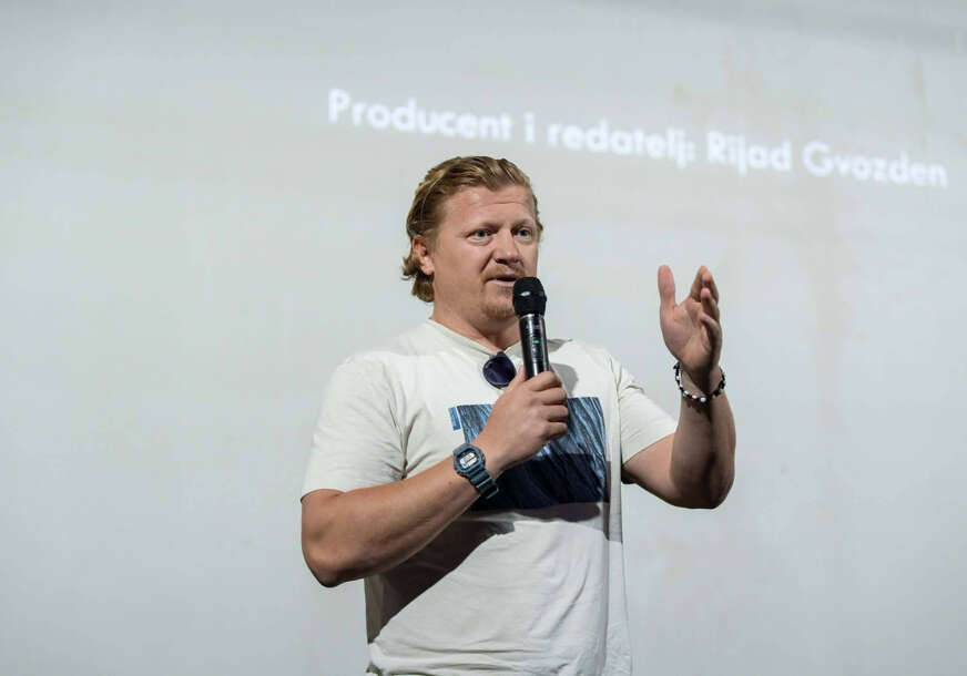 FOTO: USTUPLJENE FOTOGRAFIJE