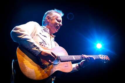 Svjetski poznati gitarista Tommy Emmanuel priredit će koncert 6. novembra u Sarajevu