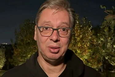 Oglasio se Vučić: Čeka nas duga, teška i mučna borba