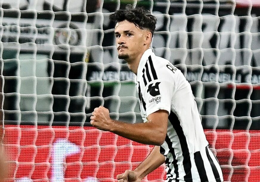 FOTO: EPA/ALESSANDRO DI MARCO

