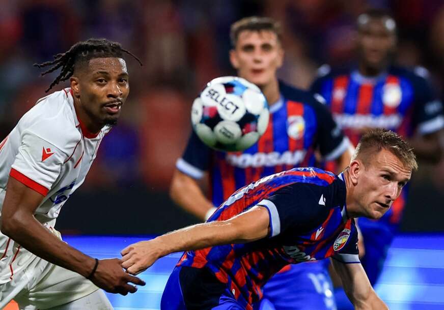 FOTO: EPA/MARTIN DIVISEK
