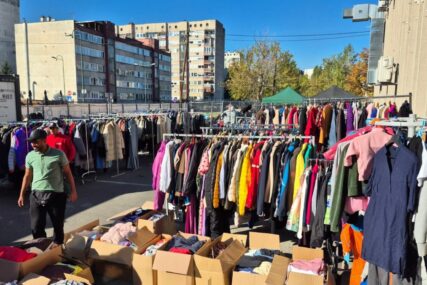 Bazar Pomozi.ba danas u Sarajevu: Kupovinom pomažete onima kojima je najpotrebnije