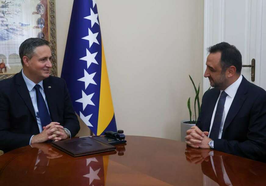 FOTO: KABINET PREDSJEDAVAJUĆEG PREDSJEDNIŠTVA BIH