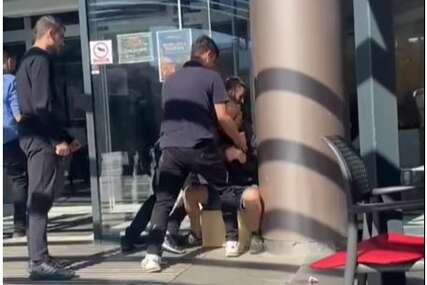 VIDEO Građani u Sarajevu uhvatili džeparoša, drugi muškarac uspio pobjeći
