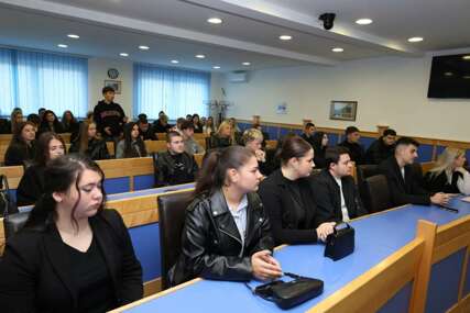 Socijalni dan u BPK Goražde, 145 srednjoškolaca stiče prva radna iskustva