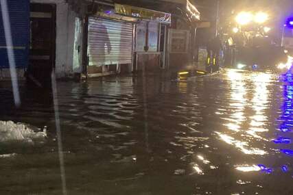 U Istanbulu zatvorene sve škole